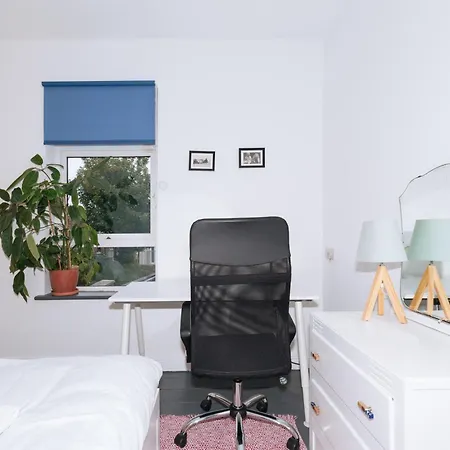Apartment Charming 2bd House In *