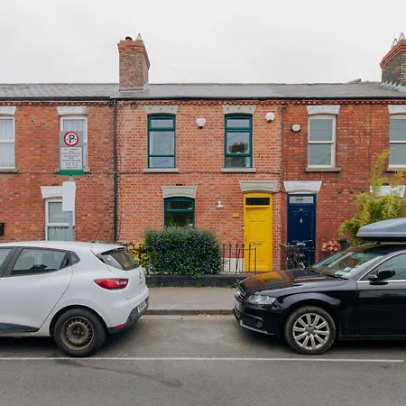 Charming 2bd House In Apartment Dublin