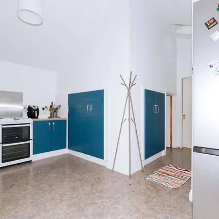 Charming 2bd House In *